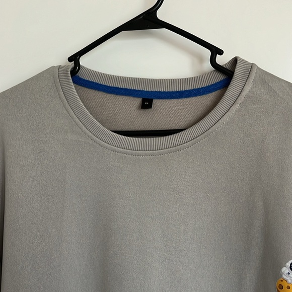 Oversized grey pullover sweater - Picture 3 of 4